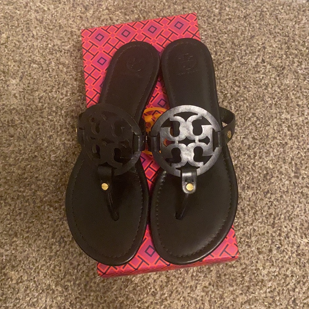 Tory Burch Black Miller Sandals: 9M NWT
